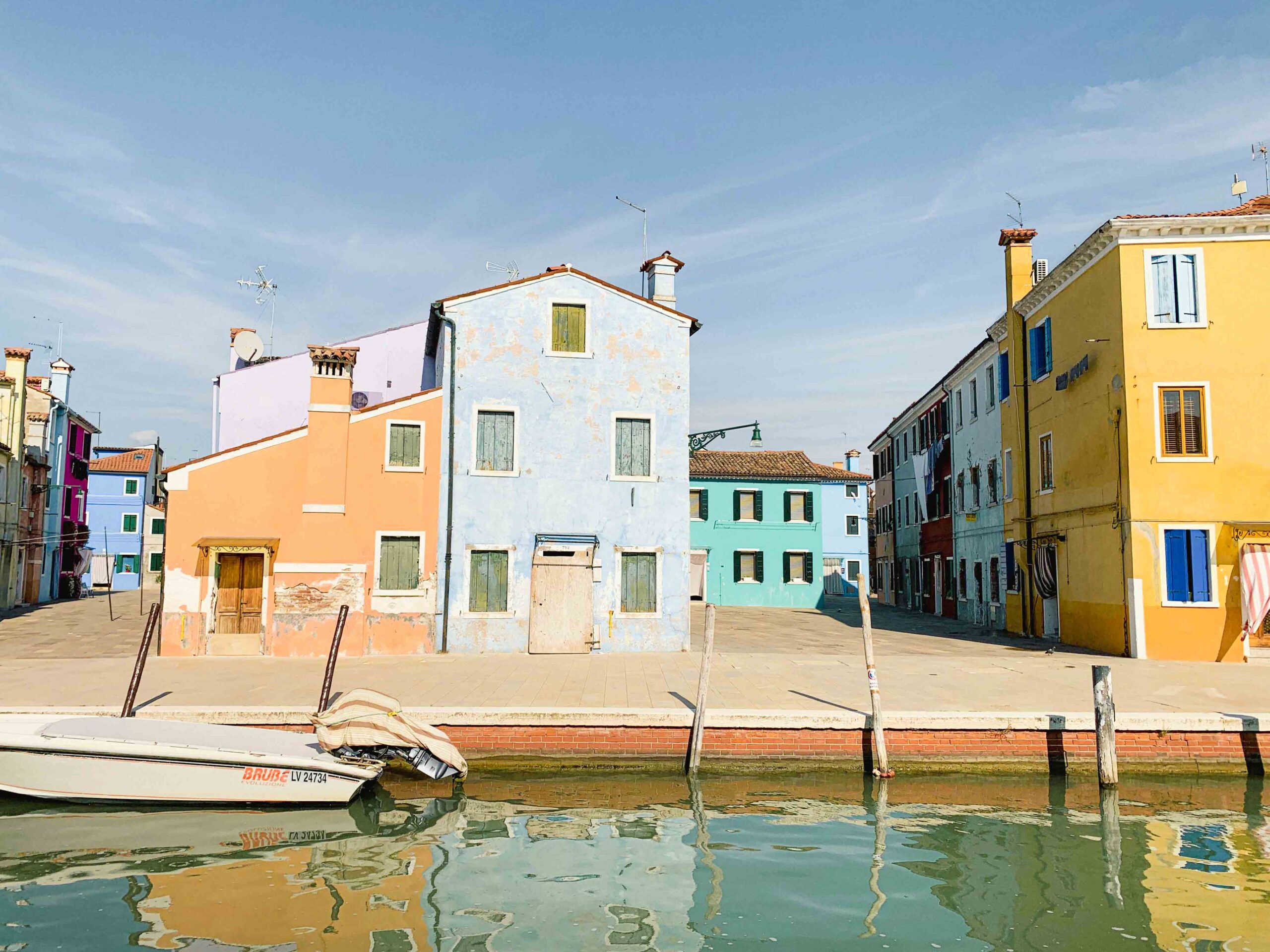 colors of Burano